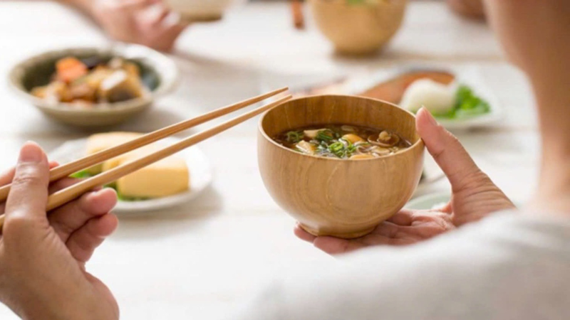 9 bí quyết ăn uống của người Nhật giúp bạn sống thọ hơn
