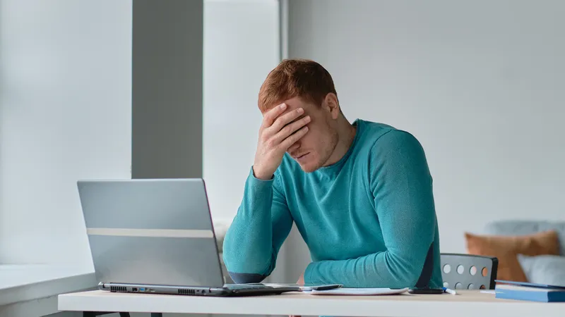 Nhức đầu chóng mặt: Nguyên nhân và cách điều trị