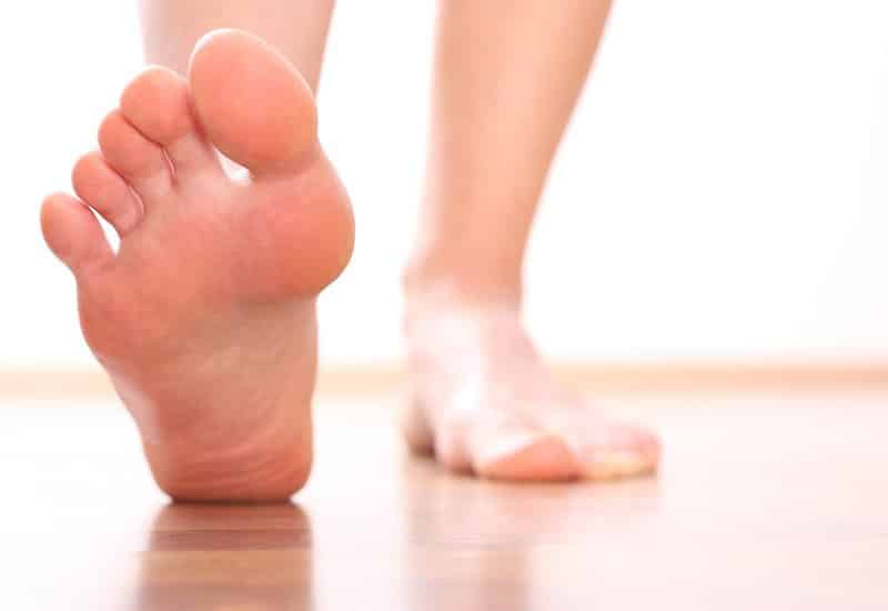 Chân ngắn chân dài bẩm sinh: lý do, dấu hiệu và cách điều trị.